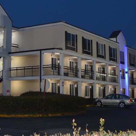 Days Inn By Wyndham Marietta-Atlanta-Delk Road Zewnętrze zdjęcie